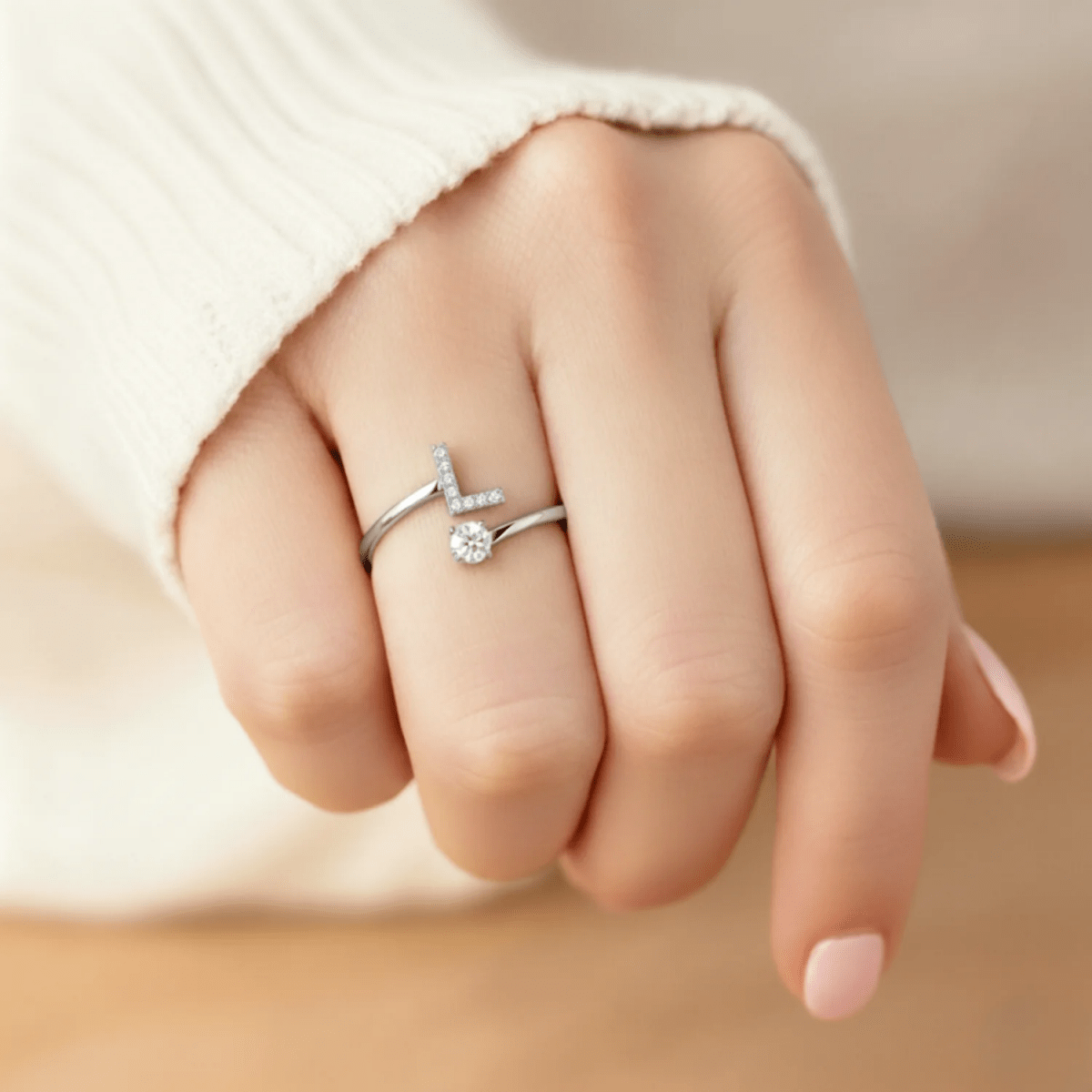 Anillo Ajustable | Inicial - Lourve Collection - Lourve Collection - Anillo Ajustable | Inicial