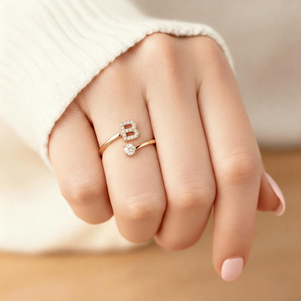Anillo Ajustable | Inicial - Lourve Collection - Lourve Collection - Anillo Ajustable | Inicial