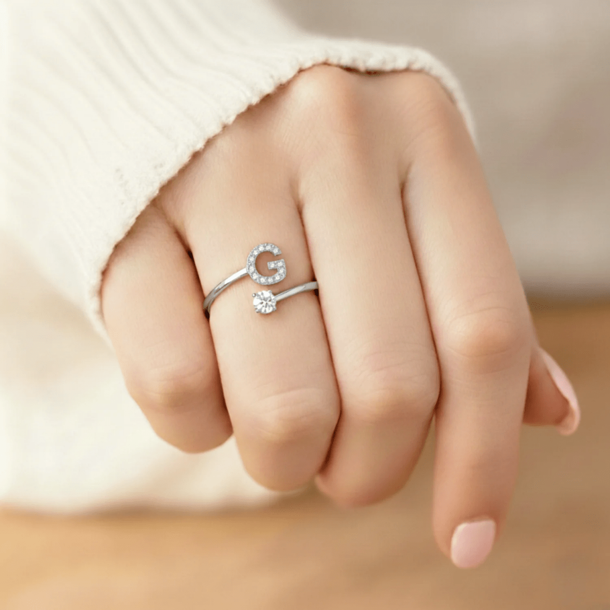 Anillo Ajustable | Inicial - Lourve Collection - Lourve Collection - Anillo Ajustable | Inicial